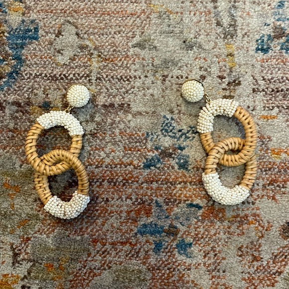 BaubleBar Earrings - Picture 1 of 4